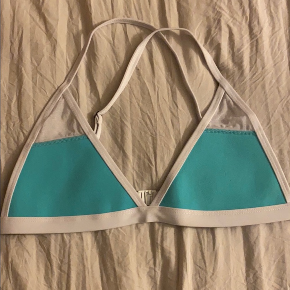 Hoaka swimwear